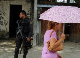 Castro é contra decreto que cria regras no uso da força por policiais